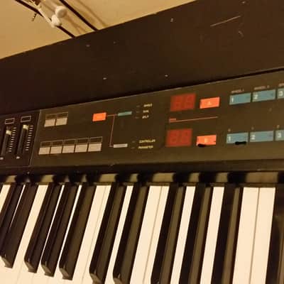 Yamaha KX88 (legendary weighted-action MIDI controller keyboard) image 4