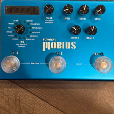 Strymon Mobius | Reverb
