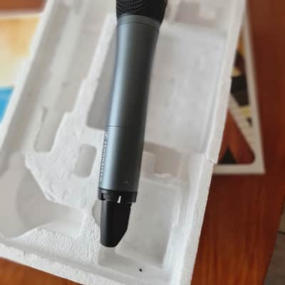 Sennheiser 🎤 Sennheiser EW 100 G3 SKM 100 G3 Wireless Handheld Microphone | e835 Capsule | Professional | Grey/Black image 8
