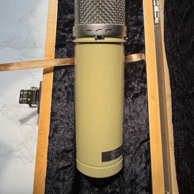 ADK Microphones Custom Shop Cremona 251-T Large Diaphragm Multipattern Condenser Microphone 2013 - 2021 - Yellow image 2