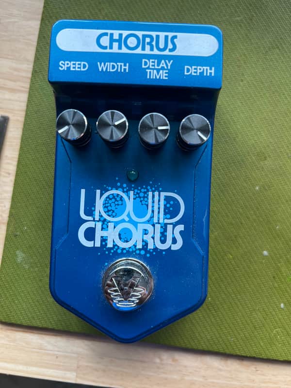 Visual Sound Liquid Chorus 2010s - Blue image 1