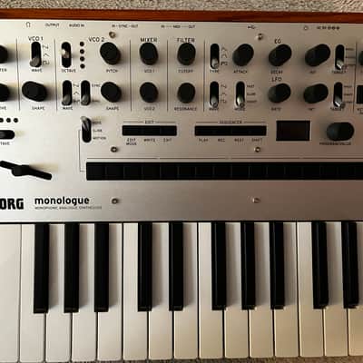Korg Monologue Monophonic Analog Synthesizer (Silver) image 6