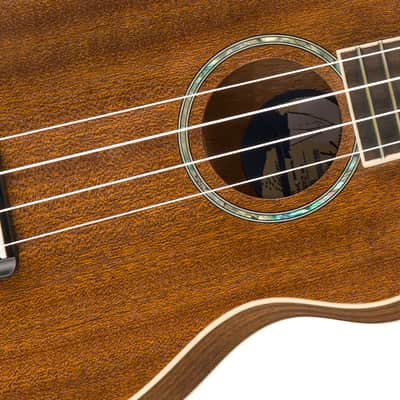 Fender Zuma Concert Ukulele 2018 - Present - Natural image 3