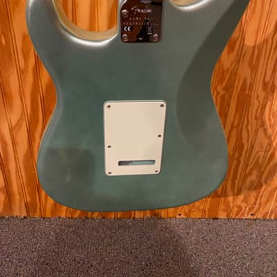 Fender American Professional II Stratocaster - Rosewood Fretboard - Mystic Surf Green w/ Hard Case image 4