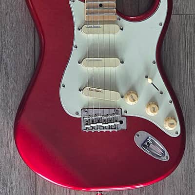 Tagima T-635 "S" Style w/Lace Sensor Pickups Includes Gtr Stand, Strap, Cable And Xtra Strings! image 2