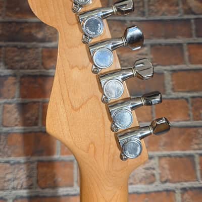 Vintage 1986 Fender Contemporary Series Stratocaster SSS Metallic Blue w/ Fender System I Tremolo System image 18