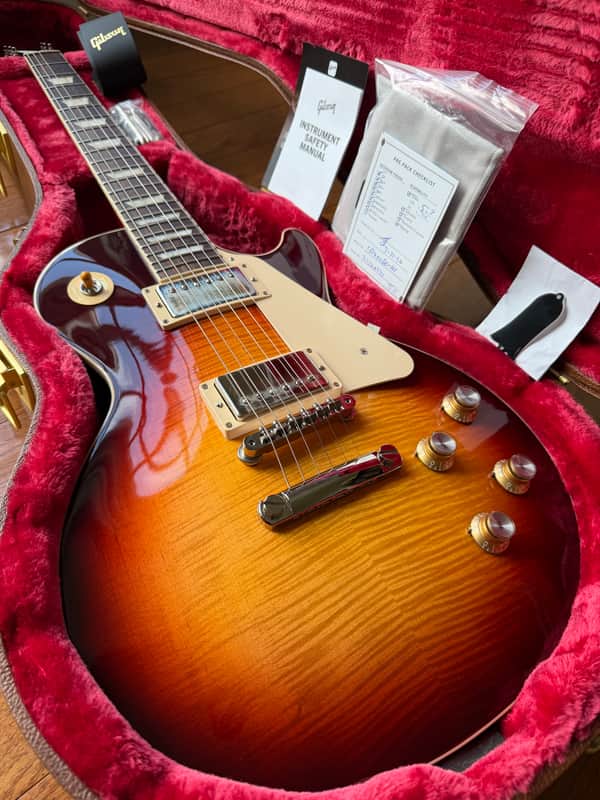 Bourbon Burst Bargain! Save $98 on '26 Gibson Les Paul