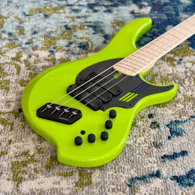 Dingwall NG3 Nolly Getgood 4-String Electric Bass Guitar, Gloss Ferrari Green image 5