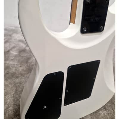 jackson DK2M - White Electric Guitar - Maple Neck - Good w/ Hard Case image 5