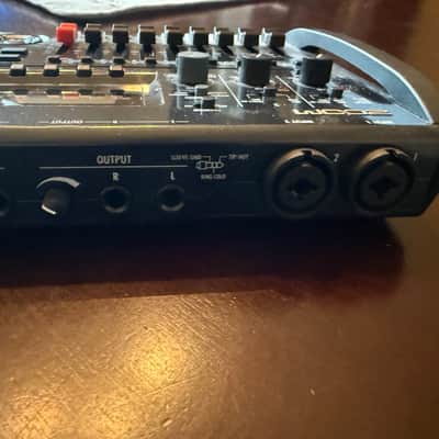 Zoom R8 Recorder: Interface: Controller: Sampler 2010s - Black image 6