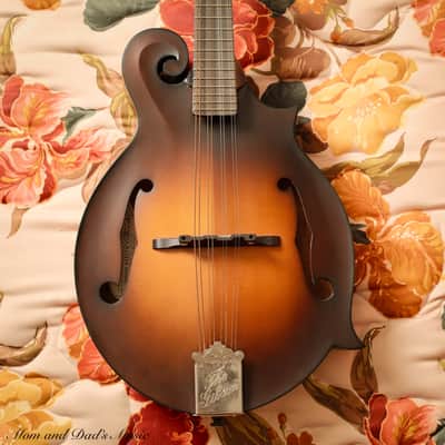 2004 Gibson Master Model F-9 Mandolin Sunburst image 1