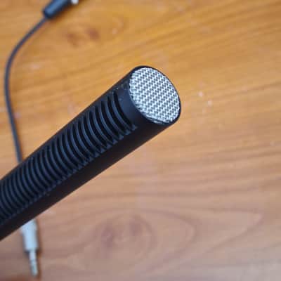 Sennheiser 🎤 Sennheiser MKE 600 Shotgun Microphone | XLR 3-Pin | Battery Powered | Black image 9