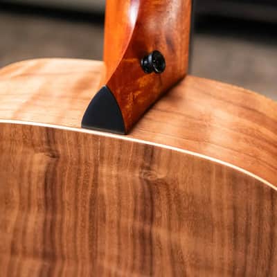 Taylor Academy 12e-N Left-Handed Nylon Grand Concert Acoustic/Electric Guitar with Gig Bag image 8