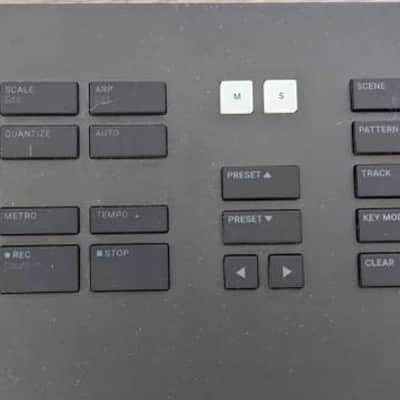 Native Instruments Komplete Kontrol S88 MKii - Black image 3