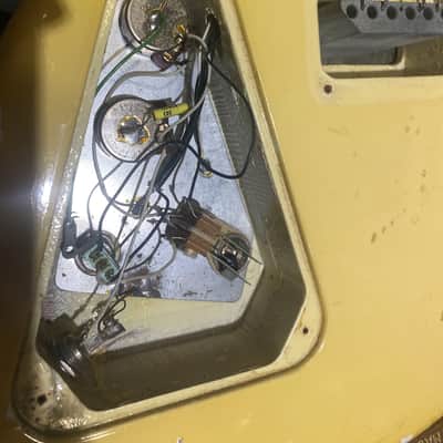 Hamer Phantom Yellow 1983 image 12