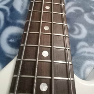 Yamaha  Explorer EBX-1 1985 - White MIJ image 9