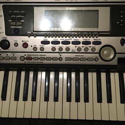 Yamaha PSR 550 image 3