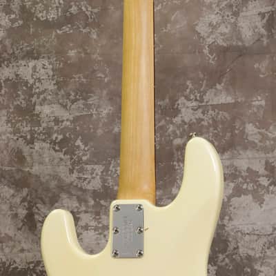 Music Man Stingray 4 Fretless White-Free Shipping* image 7