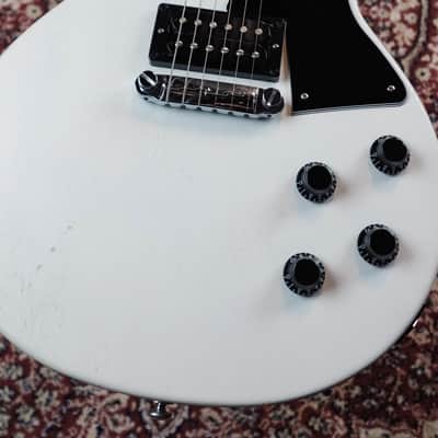 Gibson Les Paul Special Tribute 2019 - Worn White Satin image 9