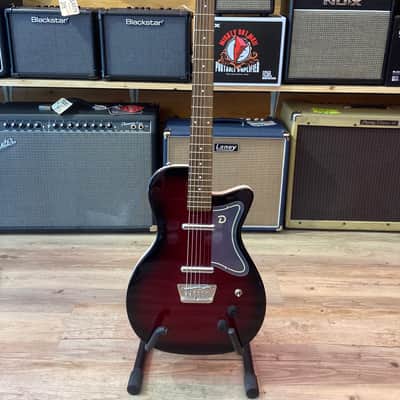 Danelectro Baritone Dolphin Red image 1