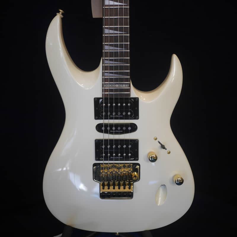 Washburn CS-780 Chicago Series 1990s White Electric Guitar | Reverb