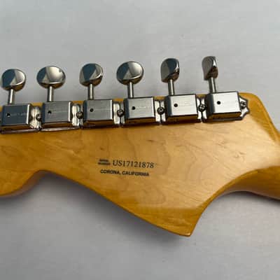 Fender 60th Anniversary '58 Jazzmaster with Rosewood Fretboard 2-Color Sunburst image 19