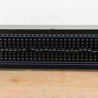 DOD R-831 Rackmount 31-Band Graphic Equalizer CG0146B image 3