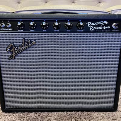 Fender '65 Princeton Reverb Reissue 12-Watt 1x10" Guitar Combo 2008 - Present - Black image 4