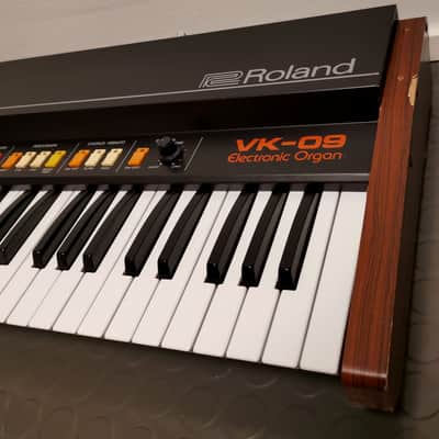 Immagine Roland VK-09 61-Key Electronic Organ 1980s - 11