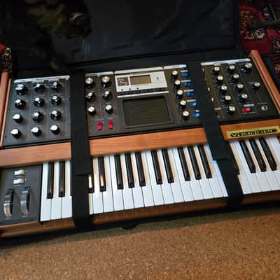 Moog Minimoog Voyager Signature Edition 44-Key Monophonic Synthesizer 2002 - Cherry Cabinet image 4