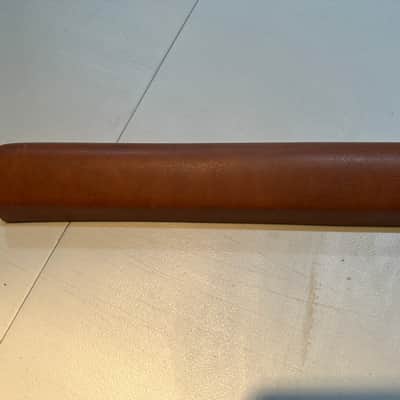 Studer A807 Leather Armrest in good condition. Pictures are part of desdripition image 7