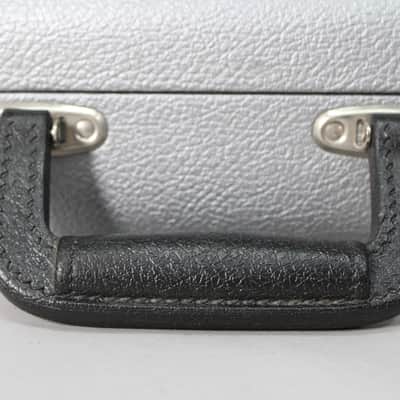 Ernie Ball Musicman Bongo Bass Case Silver image 8