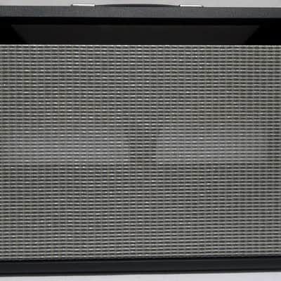 Guitar Cabinets Direct Blackface Vibrolux Reverb® Style Guitar Amplifier Combo Speaker Cabinet image 2