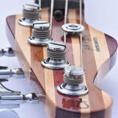 Ankh Instruments 4 string, Jazz Bass, Left Hand, Woodie 2022 Gold Metalic image 6
