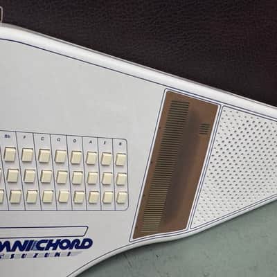 Suzuki OM-27 Omnichord 1980s image 6