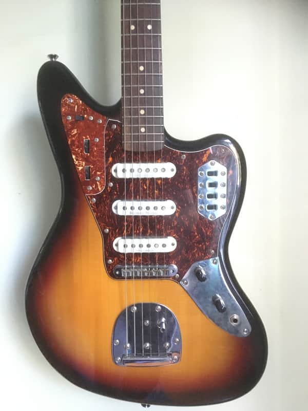 Jaguar w/Three Pickups 6-String Squier Vintage Modified image 1