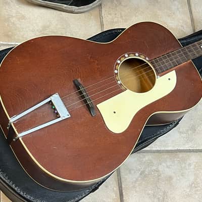 Vintage 1930s Kay May Bell College Pal Tenor Guitar with case image 3