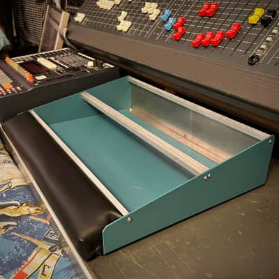 6U 84HP Desktop Eurorack Powered Case - Aluminum w/ padded wrist rest - TR-909 size #101 image 7