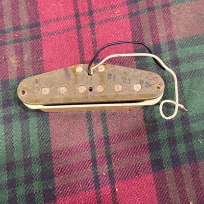 Fender Reissue 1957/1962 Grey Bobbin Stratocaster Pickup 1982 - Aged White image 4