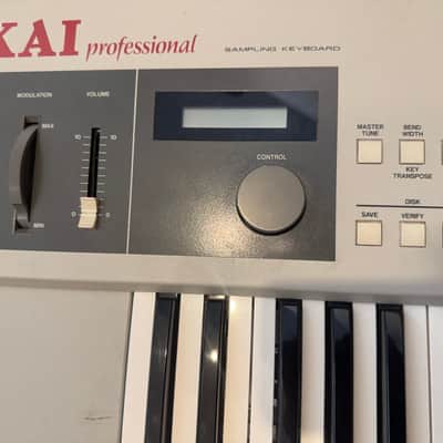 Akai X7000 Sampling Keyboard 1980s Silver image 7