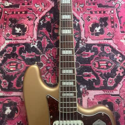 Squier Vintage Modified Bass VI 2015 - Golden. image 7
