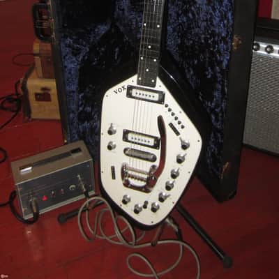 1966 Vox Guitorgan V251 Guitar Organ image 2