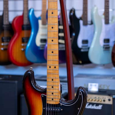 Tokai Silver Star Electric Guitar (3-Tone Sunburst) (Pre-Owned, 1979 MIJ) image 3