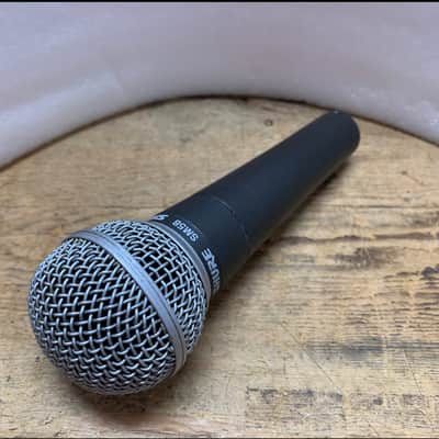SHURE SM58 MICROPHONE- CLASSIC! MAKE OFFER!! image 3