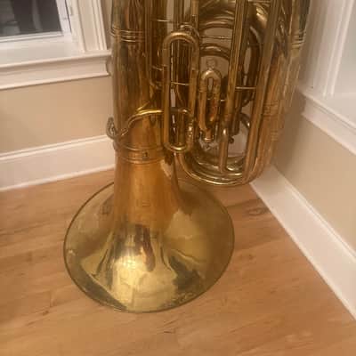 Conn 25J 4 Valves Tuba Lacquer image 2