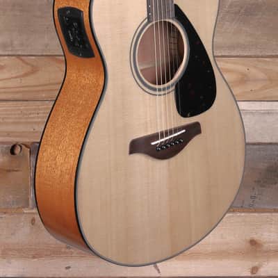Yamaha FSX800C Acoustic/Electric Guitar  Natural image 2