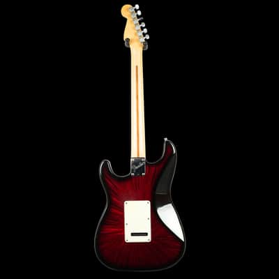 Fender Stratocaster Plus Deluxe, Firestorm Red image 4