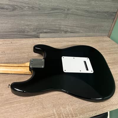 Fender Standard Stratocaster Left-Handed Electric Guitar Black 1998-1999 #2848 image 19