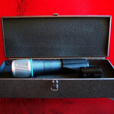 Vintage RARE 1980's Shure BETA 57 Supercardioid Dynamic Microphone Low Z w accessories SM57 Beta 57A 545 image 5