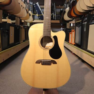 ALVAREZ AD60CE_12-STRING NATURAL ACOUSTIC ELECTRIC GUITAR image 2